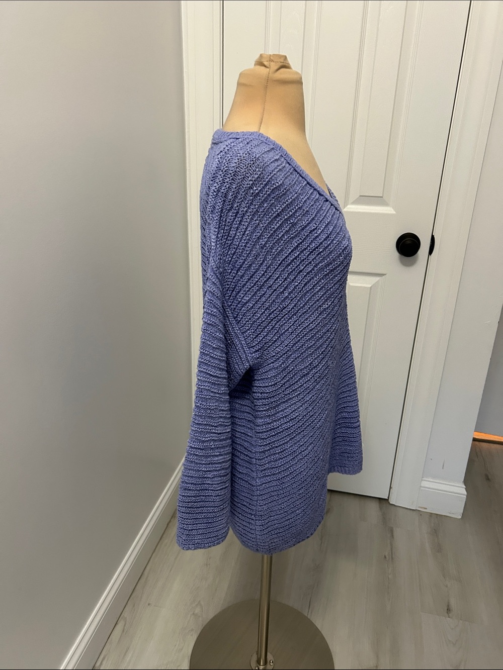 August Silk Blue Oversized Ribbed Sweater - Picture 4 of 9